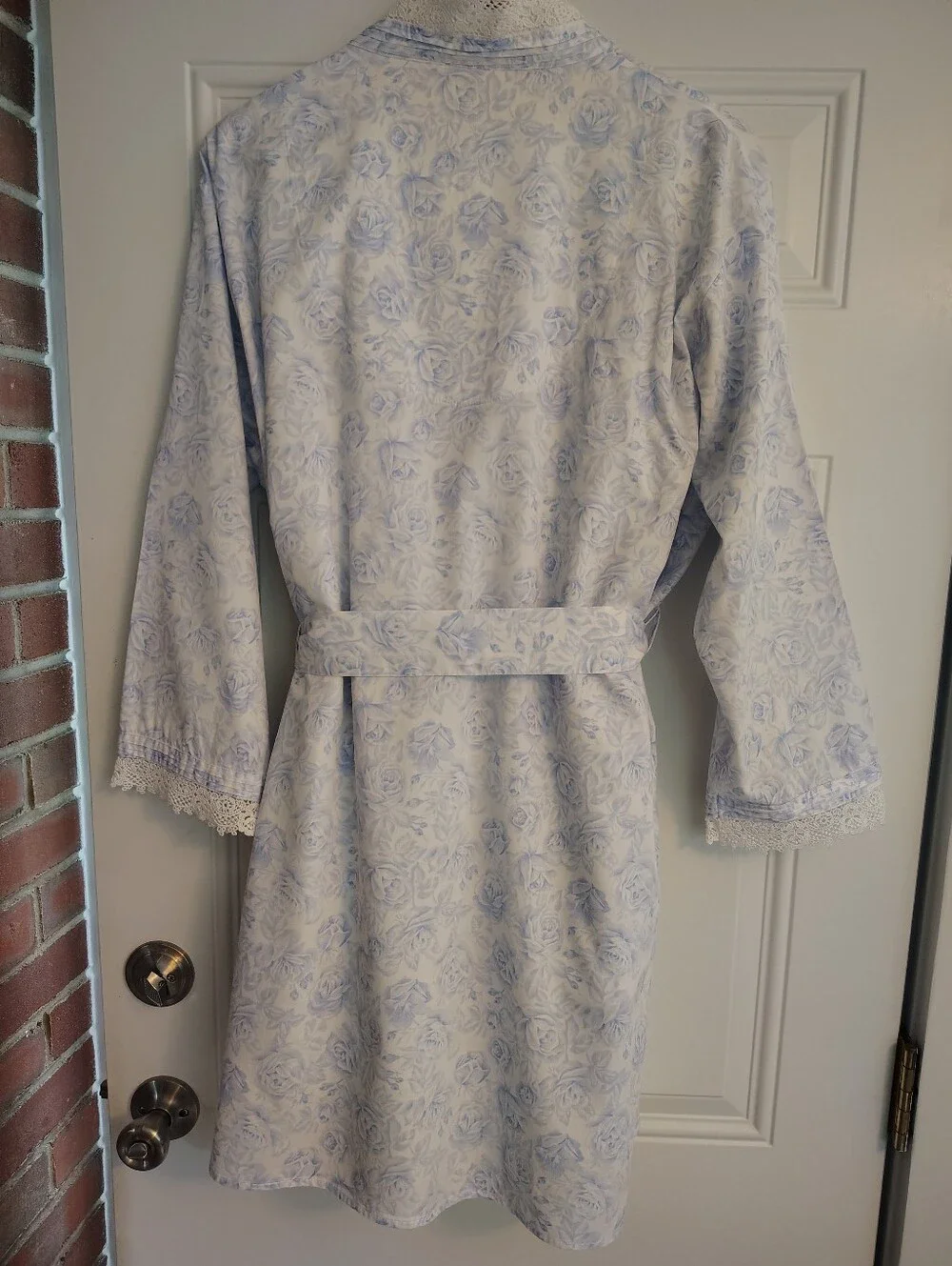 Eileen West 100% Cotton Lawn Nightgown & Robe Set Small Blue Floral Lace 2pc - Picture 5 of 16